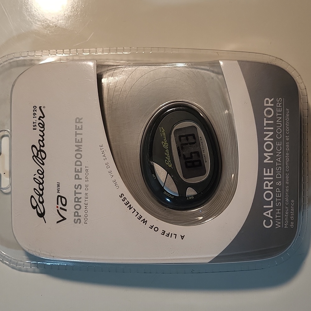 NWT Eddie Bauer Sports Pedometer / Calorie Monitor